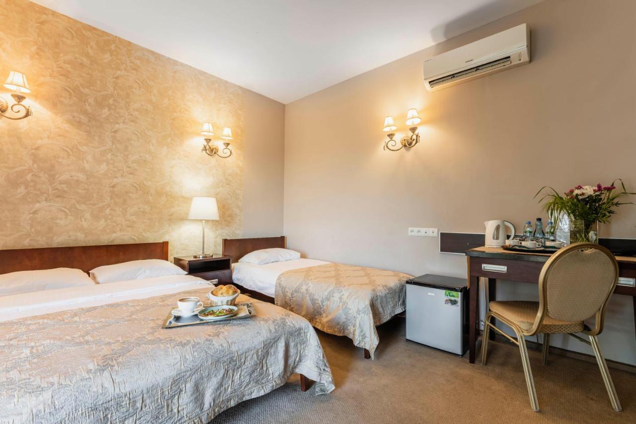 Hotel Pod Kasztanami Λούμπλιν Εξωτερικό φωτογραφία