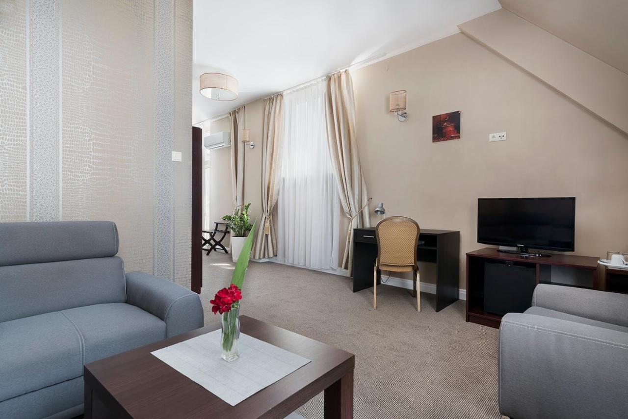 Hotel Pod Kasztanami Λούμπλιν Εξωτερικό φωτογραφία